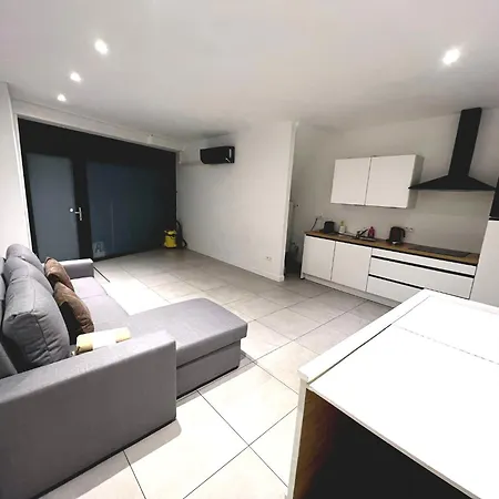 شقة In Ghent, 1br & 1lr With Wifi *